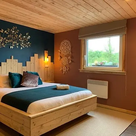 Le Soleil Couchant/chambre D'hotes جيفيه
