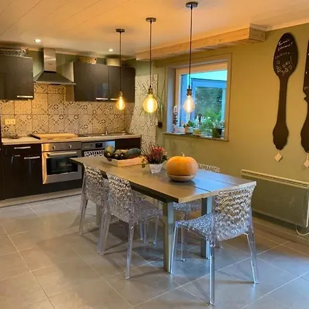 Le Soleil Couchant/chambre D'hotes 3* 지베